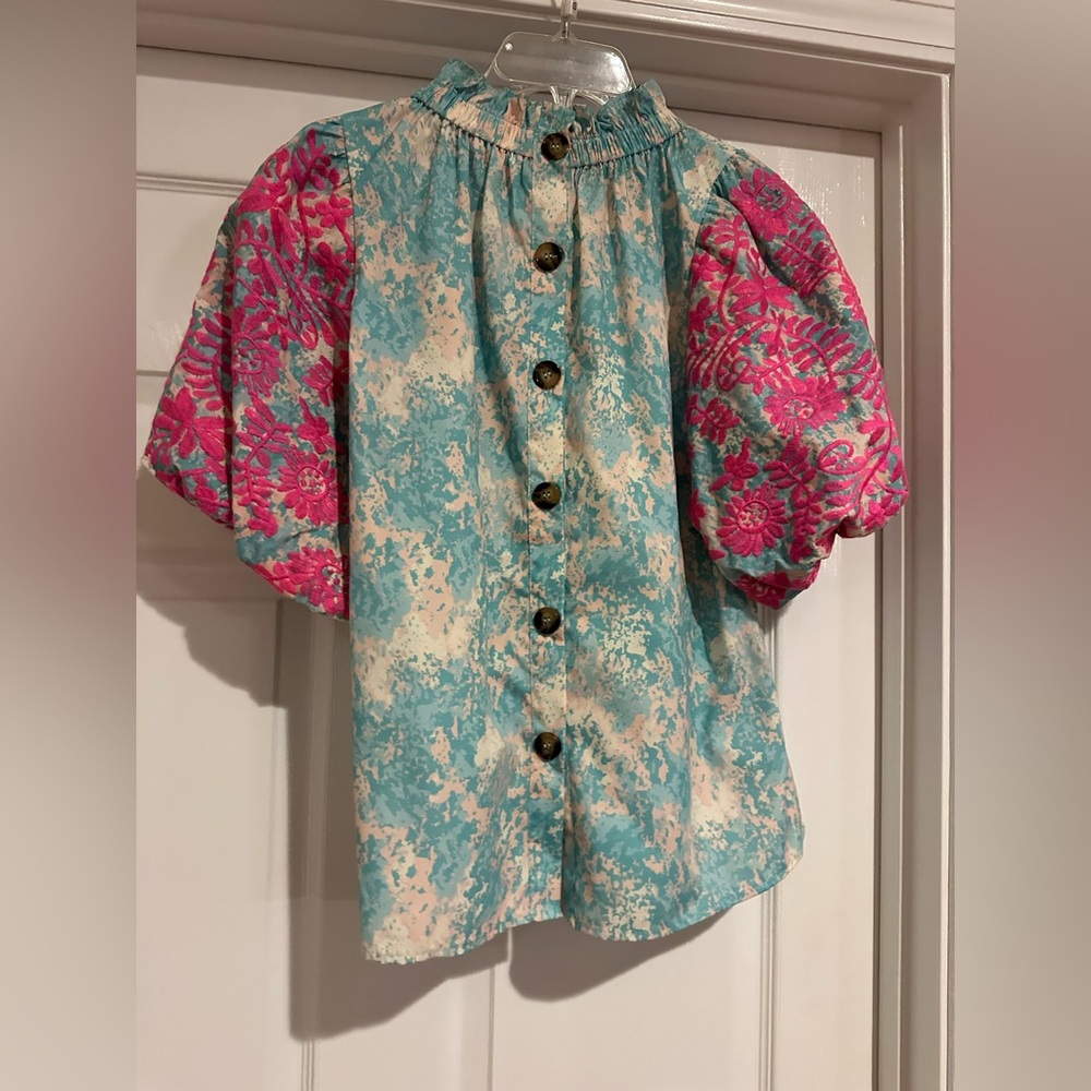 THML Teal and Pink Floral Puff-Sleeve Blouse - Picture 2 of 6